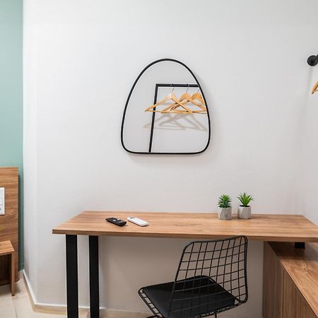 הרסוניסוס Makas Suites מראה חיצוני תמונה