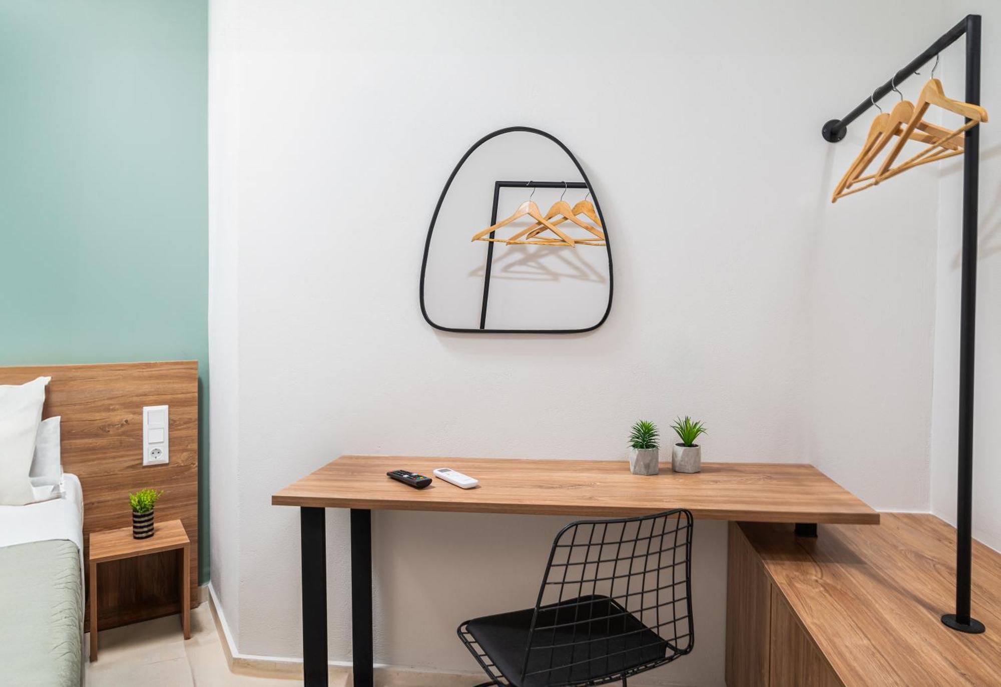 הרסוניסוס Makas Suites מראה חיצוני תמונה